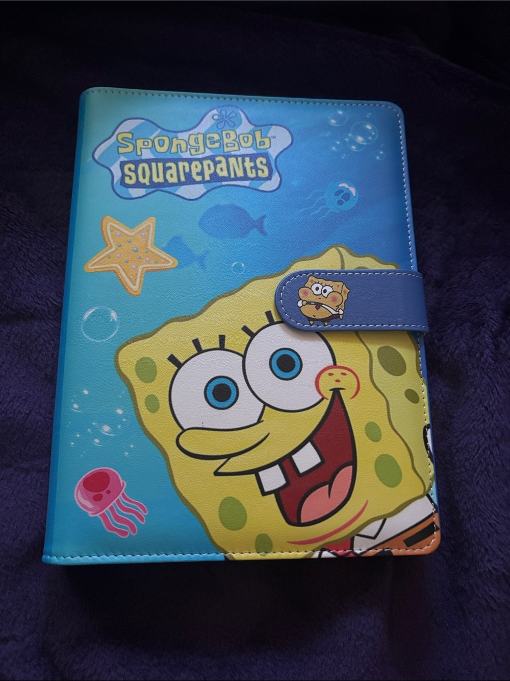 SpongeBob SquarePants binder and paper
